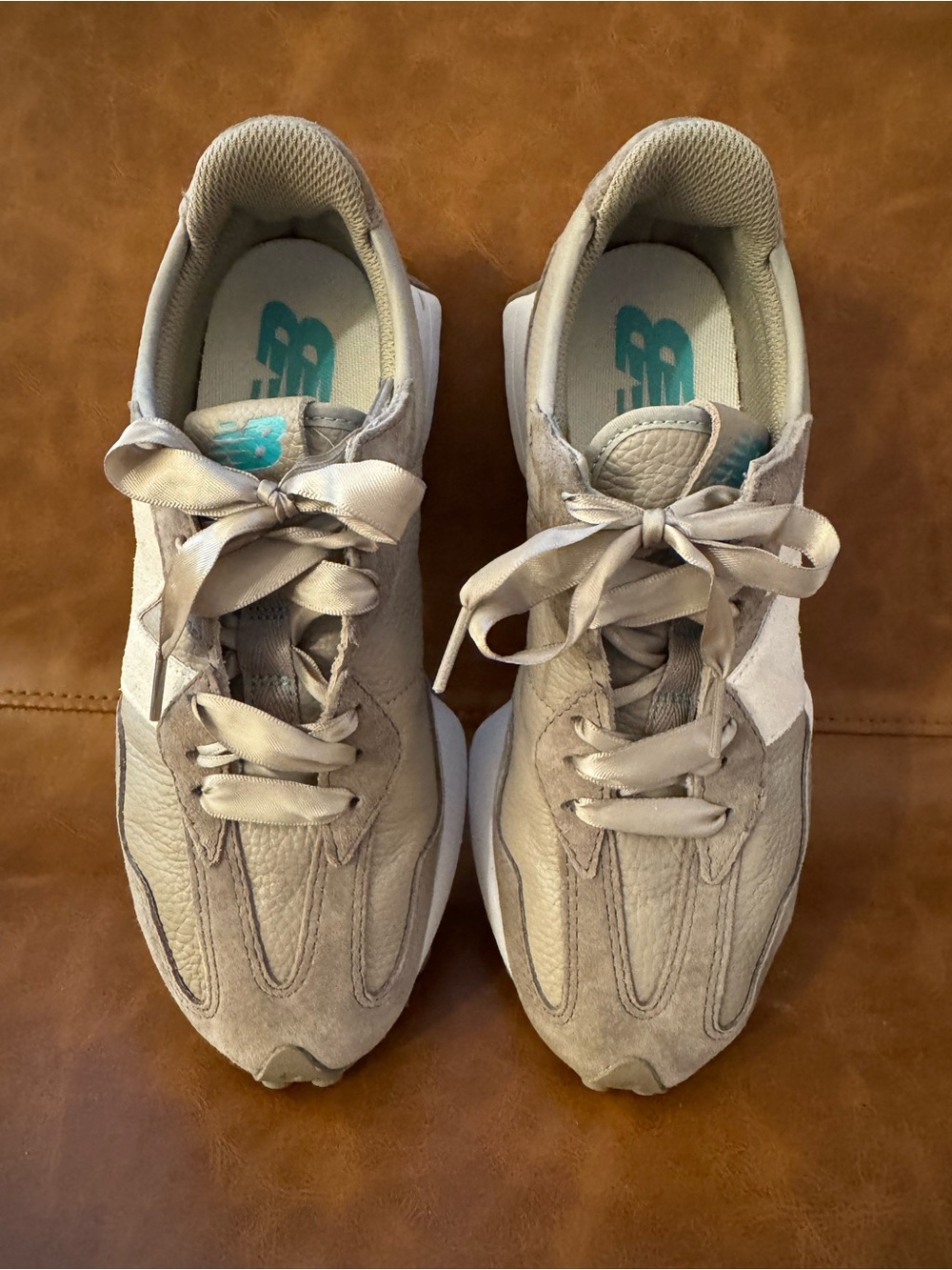 New Balance Taupe and Cream Women's Sneakers - Picture 4 of 8